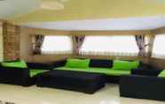 Lobi 2 EXPRESS O 91923 Homestay Zona