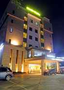 EXTERIOR_BUILDING Grand Verona Hotel Samarinda