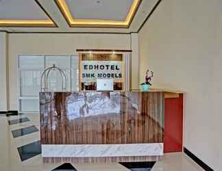 Lobby 2 OYO 91997 Edhotel Smk Models Syariah