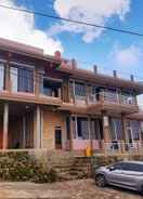 EXTERIOR_BUILDING Homestay sikunir dieng view