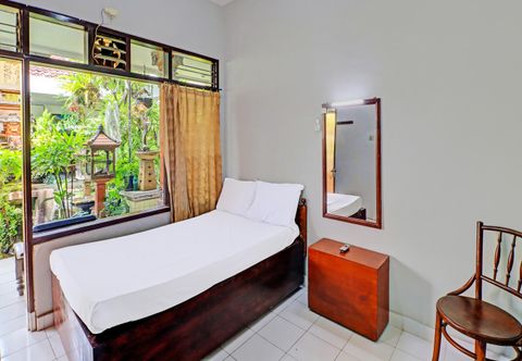 臥室 OYO 91971 Hotel Puri Sokasati