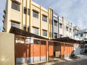 Exterior 4 SPOT ON 91977 Kost Ketapang Syariah