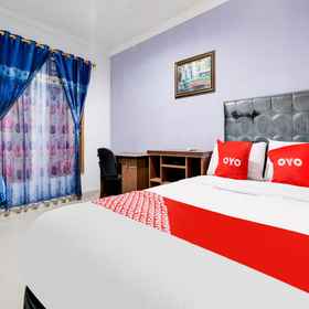 Bedroom 1 OYO 91994 Sawerigading Jatinangor Syariah, Areon Trans BRI Cikeruh (Ciseke) Jatinangor Hotels