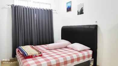 Kamar Tidur 4 Mantha Homestay