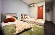 Bedroom 7 Swing & Pillows - KL Sg Besi Formerly Known as U Pac Hotel