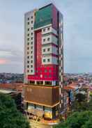 EXTERIOR_BUILDING Leedon Hotel & Suites Surabaya