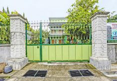 Luar Bangunan 5 OYO 92043 Kost Barokah Syariah Madiun