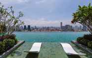 Kolam Renang 4 Beacon Executive Suites By Stayla