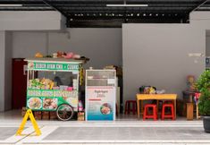 バー、カフェ、およびラウンジ 3 DESSED APARTMENT