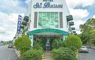 Bên ngoài 5 OYO 89845 Hotel Sri Bintang