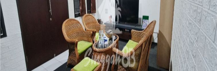 Lobby EXPRESS O 92035 Rumah Singgah 8b