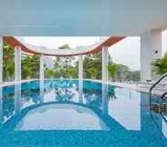 Swimming Pool 5 Petro House Hotel (New Wing)