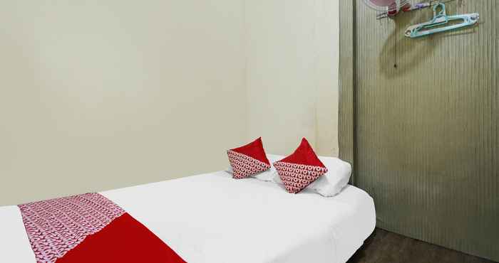 Kamar Tidur SPOT ON 92053 Bagus Stay