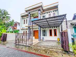 Luar Bangunan 4 OYO 92071 Yusman Homestay Syariah