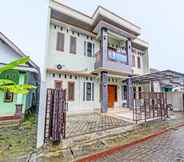 Bangunan 4 OYO 92071 Yusman Homestay Syariah