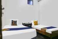 Kamar Tidur SPOT ON 92063 Balebat Endah Syariah