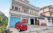 Luar Bangunan 4 SPOT ON 92044 El Shaddai Guest House