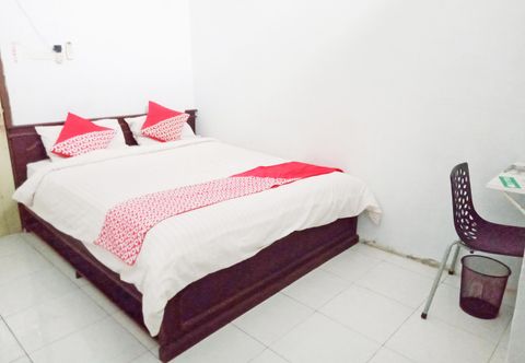Phòng ngủ OYO 92069 Rafa Kost