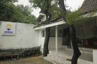 Lainnya Sundak Beach House 1