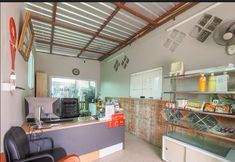 Lobby 2 OYO 75416 Rama3 Sunrise Hostel