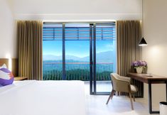 Bedroom 7 FOX HARRIS Hotel & Convention Banjarnegara