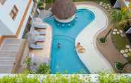 Swimming Pool 4 Roomates Hostel Canggu by Ini Vie Hospitality