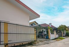 Luar Bangunan 3 SPOT ON 92093 Feri Homestay