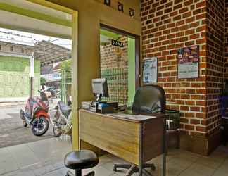 Lobby 2 OYO 92097 Hotel Sejahtera Syariah