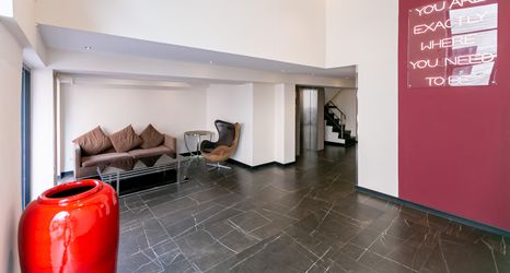 Sảnh chờ 2 Uno Express