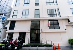 外観 3 Uno Express