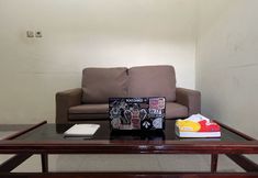 大堂 6 Hotel O Kost Biru