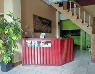 Lobby 2 OYO 92126 Hotel Syariah Sumber Mulya Nunukan