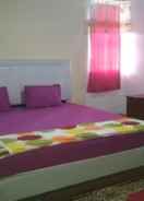 BEDROOM EXPRESS O 92070 Mando Homestay Syariah