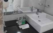 In-room Bathroom 6 Grand Buana Lestari Hotel