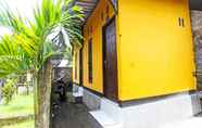 Luar Bangunan 7 SPOT ON 92149 Ashooy Homestay