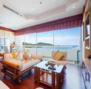Lobi 3 Patong Tower Beach Apartment by Seesea