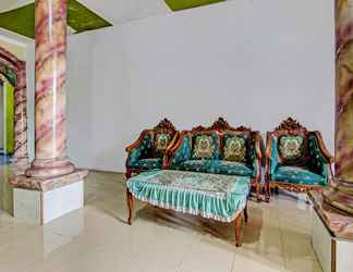 Lobi 2 SPOT ON 92188 Ndalem Eyang Guesthouse Syariah