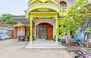 Bangunan 3 SPOT ON 92188 Ndalem Eyang Guesthouse Syariah