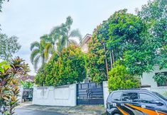 Exterior 5 Hotel O Wisma Inayah Syariah