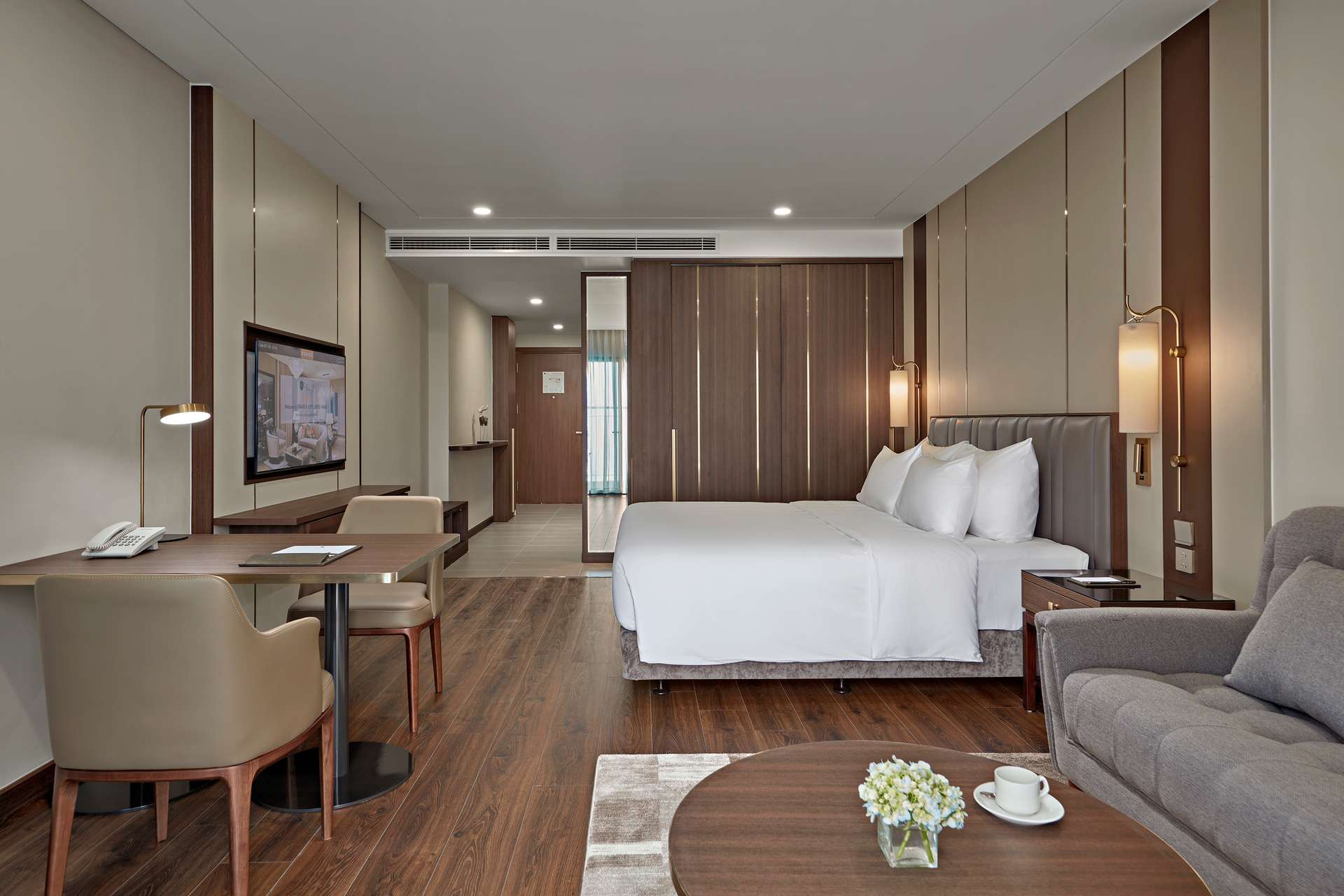 Grand K Hotel Suites Hanoi - khách sạn 5 sao quận Cầu Giấy