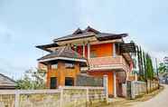 Luar Bangunan 2 OYO 92217 Artana Bed and Breakfast