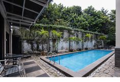 Swimming Pool 4 Cove Arimbi