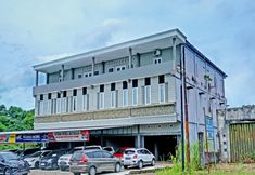 Exterior 2 OYO 92205 C-house