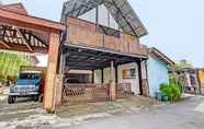 Exterior 4 OYO 92201 Nayo Homestay Syariah