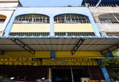 Exterior 2 SPOT ON 92186 Penginapan Lorra