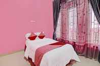 Bedroom OYO 92177 Arafah Homestay Syariah