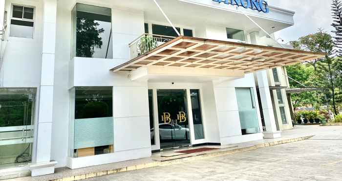 Bên ngoài Hotel Binong