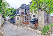 Exterior Capital O 92229 Pudak Sari Homestay