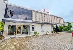 Exterior 2 Collection O 92242 Hotel Tanjung Emas 