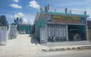 Luar Bangunan 3 EXPRESS O 92194 Antony Homestay